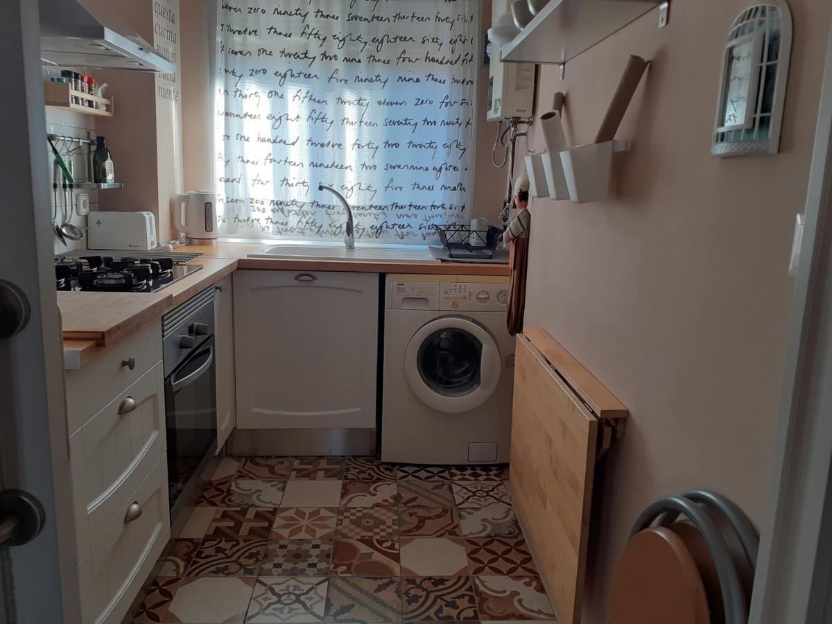 Apartamento Luminoso Y Acogedor Daire Valensiya Dış mekan fotoğraf